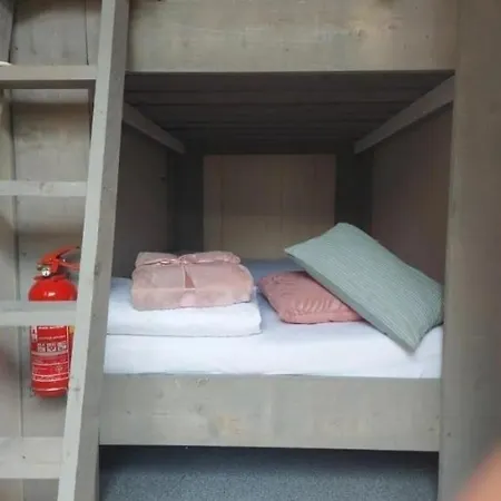 Datsja Baboeska מלון אירסל